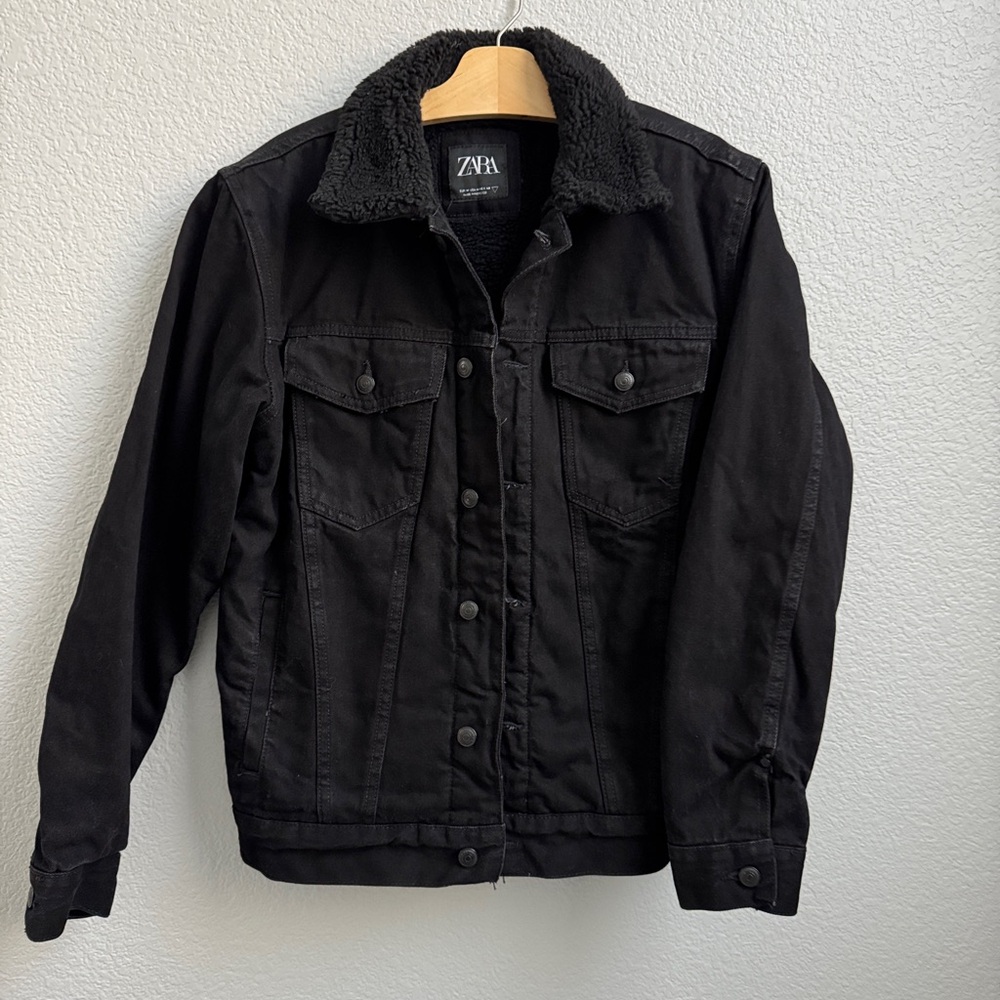 Zara Men's Black Denim Jacket size M